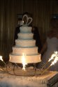 Klasyczny tort weselny biały