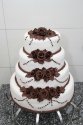 Tort weselny dekorowany ręcznie